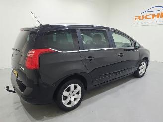 Peugeot 5008 1.2 PureTech Style 7p Bjr.2016 picture 25