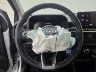 Kia Picanto 1.0 DPI DynamicLine 5Drs Bjr.2025 picture 21