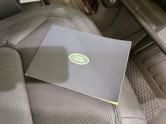 Land Rover Defender 90 D200 S 3.0 MHEV Hybride picture 20