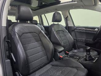 Volkswagen Golf  picture 9