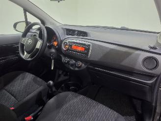 Toyota Yaris 1.0 VVT-i Comfort Airco 5.Drs picture 7