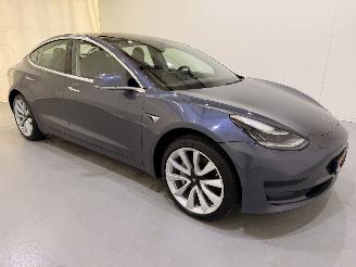 škoda osobní automobily Tesla Model 3 Standard RWD Plus 60 kWh | panorama | leder | 2019/12