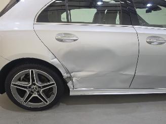 Mercedes A-klasse 200 Launch Edition Premium Plus AMG Line bjr.2018 picture 11