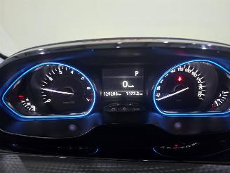 Peugeot 2008 1.2 PureTech Allure Aut Trekhaak Panorama picture 18