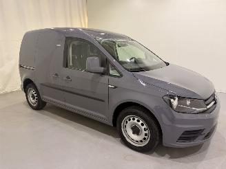 krockskadad bil bedrijf Volkswagen Caddy 1.4 TSI DSG Cruise Airco 83.000 km 2019/5