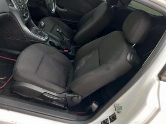 Opel Astra Astra J GTC (PD2/PF2), Hatchback 3-drs, 2011 / 2018 1.4 Turbo 16V ecoFLEX 120 picture 12