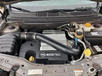 Opel Antara Antara (LA6), SUV, 2006 / 2017 3.2 V6 24V 4x4 picture 9