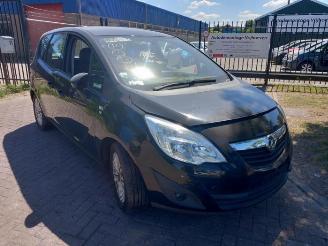 Vrakbiler auto Opel Meriva Meriva (B), MPV, 2010 / 2017 1.4 16V Ecotec 2011/2