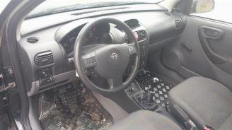 Opel Corsa Corsa C (F08/68), Hatchback, 2000 / 2009 1.0 12V picture 11