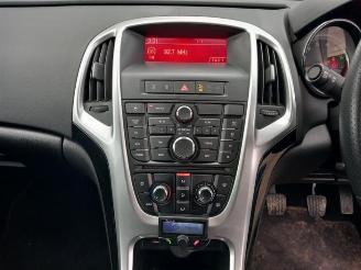 Opel Astra Astra J GTC (PD2/PF2), Hatchback 3-drs, 2011 / 2018 1.4 Turbo 16V ecoFLEX 120 picture 17