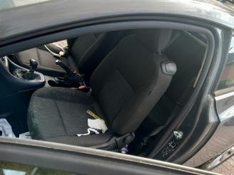 Opel Astra Astra J GTC (PD2/PF2), Hatchback 3-drs, 2011 / 2018 1.4 Turbo 16V ecoFLEX 120 picture 12