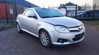 Uttjänta bilar auto Opel Tigra Tigra Twin Top, Cabrio, 2004 / 2010 1.4 16V 2005/2