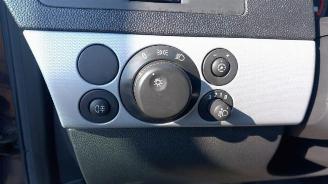 Opel Astra Astra H SW (L35), Combi, 2004 / 2014 1.6 16V Twinport picture 25