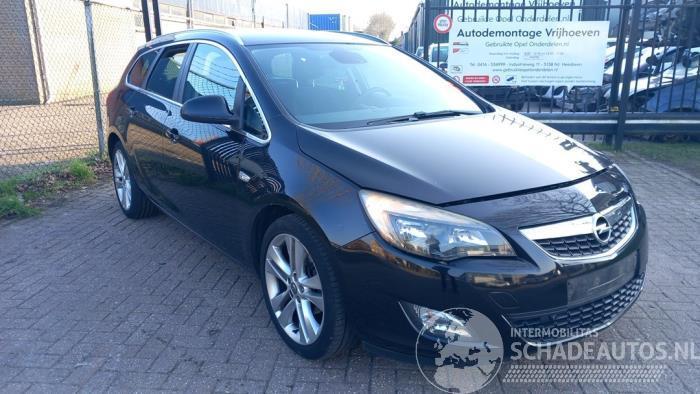 Opel Astra Astra J Sports Tourer (PD8/PE8/PF8), Combi, 2010 / 2015 1.4 Turbo 16V