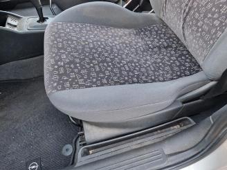 Opel Corsa Corsa C (F08/68), Hatchback, 2000 / 2009 1.2 16V picture 15