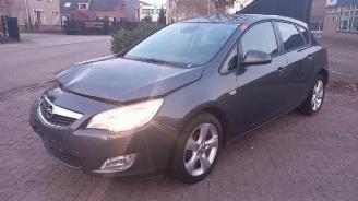 Opel Astra Astra J (PC6/PD6/PE6/PF6), Hatchback 5-drs, 2009 / 2015 1.4 Turbo 16V picture 3