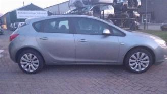 Opel Astra Astra J (PC6/PD6/PE6/PF6), Hatchback 5-drs, 2009 / 2015 1.4 16V ecoFLEX picture 8