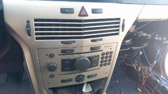 Opel Astra  picture 22