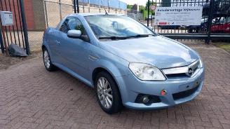 demontáž osobní automobily Opel Tigra Tigra Twin Top, Cabrio, 2004 / 2010 1.4 16V 2004/12