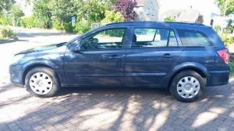 Opel Astra Astra H SW (L35), Combi, 2004 / 2010 1.7 CDTi 16V picture 4