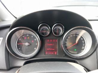 Opel Astra Astra J (PC6/PD6/PE6/PF6), Hatchback 5-drs, 2009 / 2015 1.6 Turbo 16V picture 31