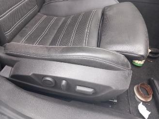 Opel Insignia Insignia, Hatchback 5-drs, 2008 / 2017 2.8 V6 Turbo 24V 4x4 OPC Ecotec picture 20