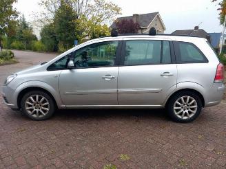 Opel Zafira Zafira (M75), MPV, 2005 / 2015 1.8 16V Ecotec picture 4