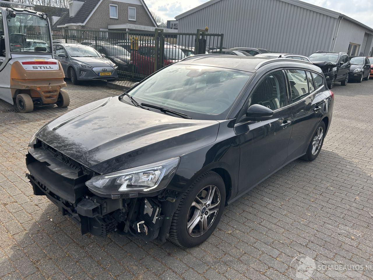 Ford Focus Stationcar 1.0 EcoBoost Trend Edition Business