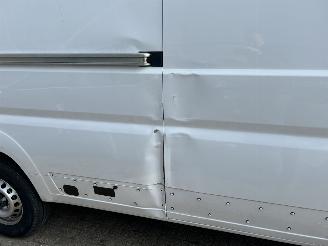 Peugeot Boxer 2.2 BlueHDI   L3H2  3.5 T  Zwaar   ( 1052 KM ) picture 7