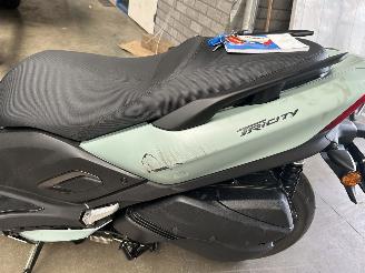 Yamaha  Tricity 300 ABS   ( 118 Km  !!! ) picture 6