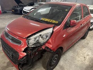 Auto incidentate Kia Picanto 1.0 CVVT  First Edition 2015/6