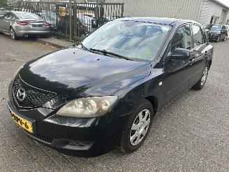 Gebrauchtwagen PKW Mazda 3 1.6 2009/1