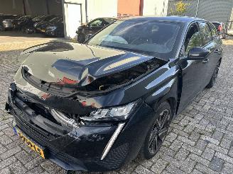 skadebil auto Peugeot 308 SW 1.2 PureTech  Allure Pack 2023/3