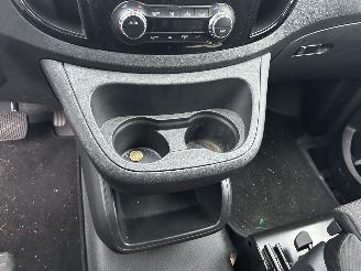 Mercedes eVito Electric Dubbel Cabine Automaat Lang  66 KWh picture 12