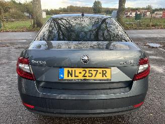 Skoda Octavia Sedan 1.0 Ambition Automaat picture 6