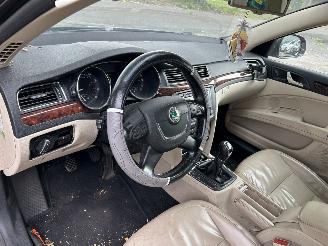 Skoda Superb Stationcar 1.8 TSI  Elegance picture 12