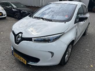 krockskadad bil auto Renault Zoé Zen 2013/12