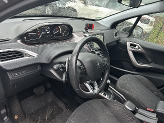 Peugeot 2008 1.2 VTI BlueLease   Automaat picture 11