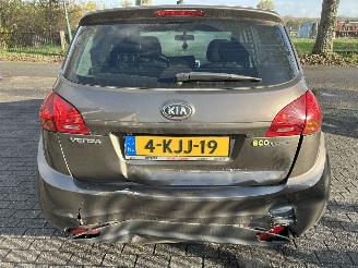 Kia Venga 1.6 CVVT  Plus Pack picture 5