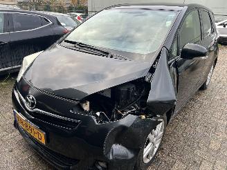 škoda osobní automobily Toyota Verso S 1.3 VVT-I Dynamic   ( 69859 Km )  Panoramadak 2012/9