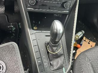 Volkswagen Polo 1.0  Automaat  5 drs picture 10