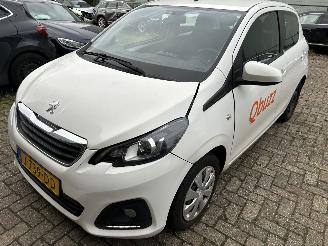 Peugeot 108 1.0  e-VTI picture 1