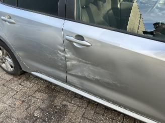 Toyota Corolla Touring Sports 1.8 Hybrid Business Automaat picture 5