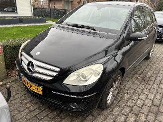 Vrakbiler auto Mercedes B-klasse 170  Automaat 2005/10