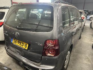 Volkswagen Touran 1.4 picture 3