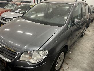 krockskadad bil auto Volkswagen Touran 1.4 2006/12