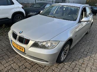 škoda osobní automobily BMW 3-serie 318i  Sedan 2006/12