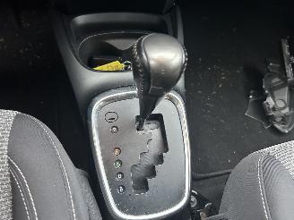 Toyota Yaris 1.5 Hybrid Automaat picture 9