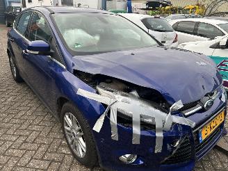 Ford Focus 1.0 EcoBoost  HB    ( 68750 Km ) picture 3