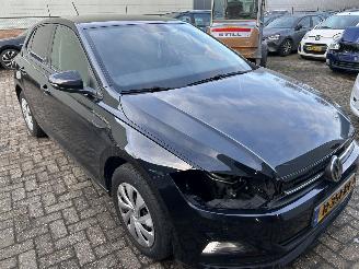Volkswagen Polo 1.0  Automaat picture 4